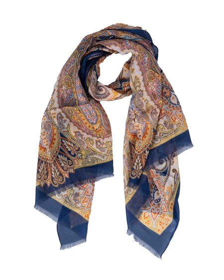 Shop ETRO  Scarf: Etro silk paisley scarf.
Scarf made of silk with Paisley print.
Edges decorated with small fringes.
Etro logo.
70 x 170 cm.
100% silk.
Made in Italy.. WATA0010 AS270-X0883